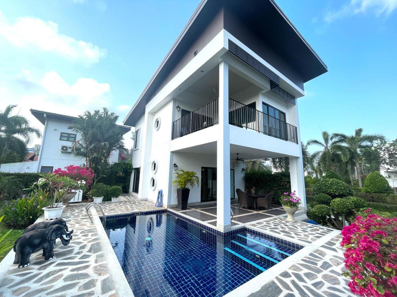 Seabreeze Villa Rayong Exterior photo