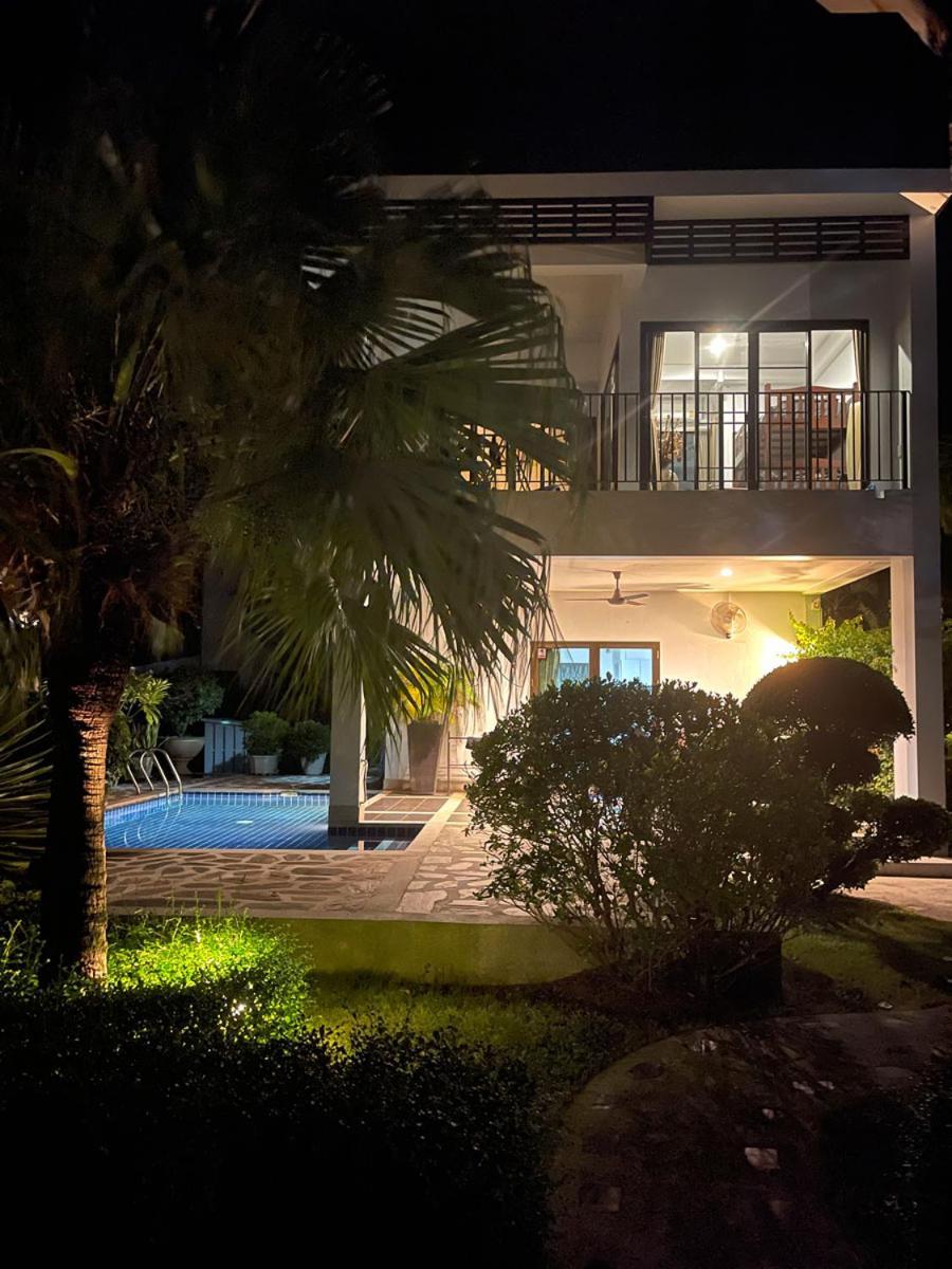 Seabreeze Villa Rayong Exterior photo
